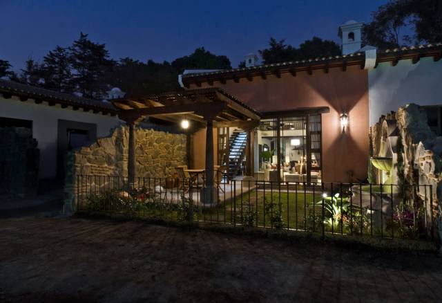 VENDO LOFT EN CONDOMINIO EL MONASTERIO, ANTIGUA GUATEMALA - Miniatura 10