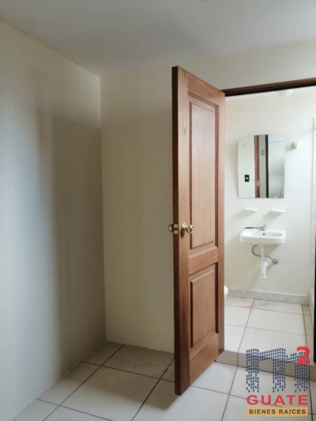 Apartamento de 179 m2 de construcción en Renta, Zona 14 - Miniatura 7