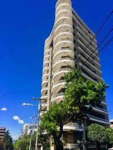 Apartamento Edificio Meridian, Zona 15 - Image 1