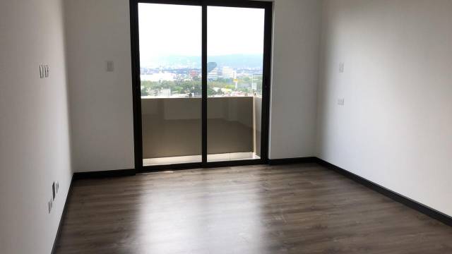 Apartamento Edificio Di Fiori, Zona 7 - Image 2
