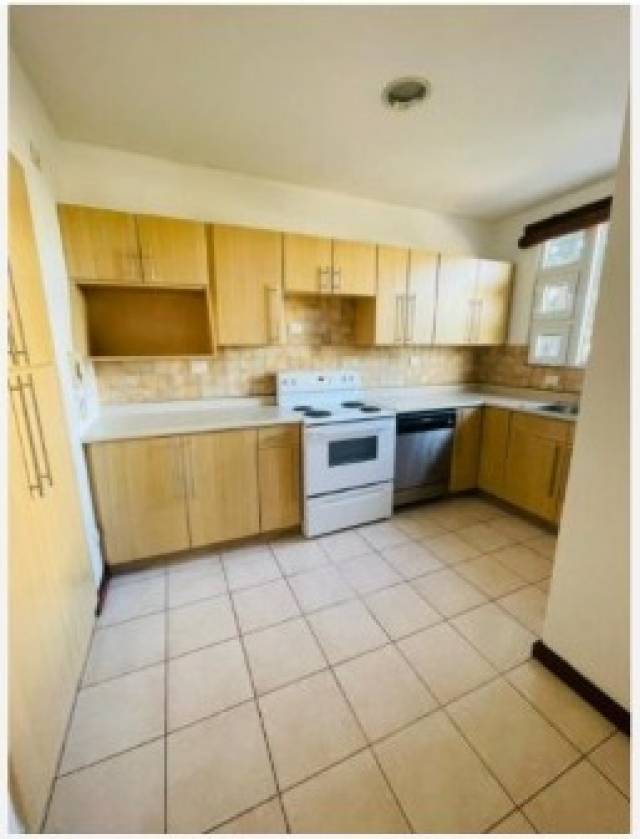 (+1) Apartamento Edificio Portofino, Zona 10 - Image 4