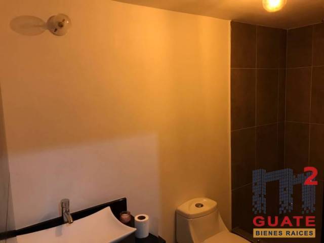 Apartamento de 159 m2 de construcción en Venta, Zona 16 - Image 4