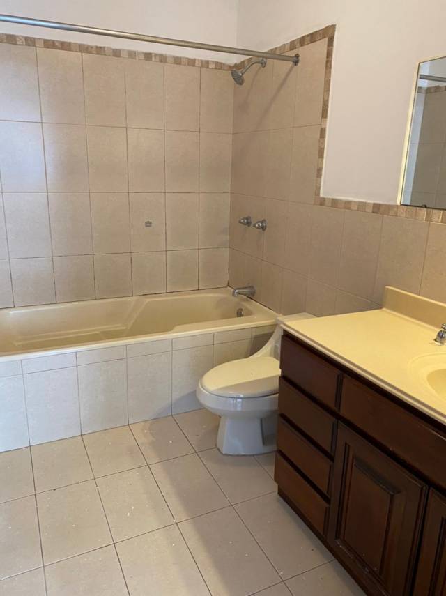 (+1) Apartamento Edificio Portofino, Zona 10 - Image 5