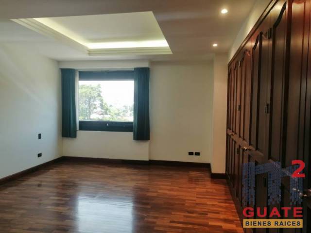 Apartamento de 155 m2 de construcción en Renta, Zona 10 - Miniatura 11