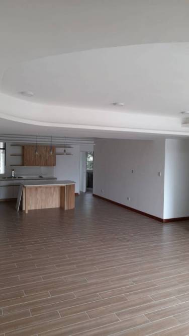 (+1) Apartamento Edificio Donosti, Zona 15 - Image 1