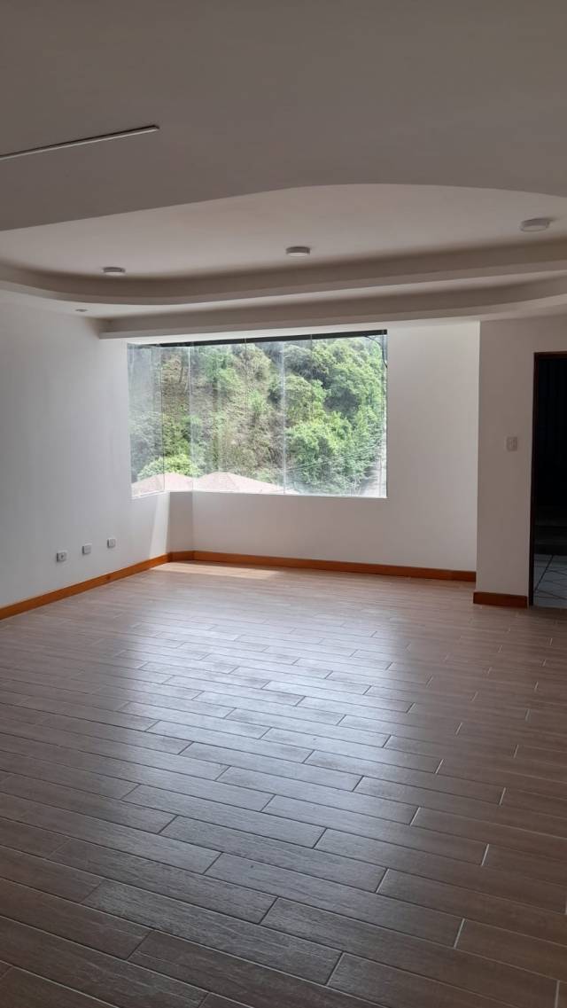 (+1) Apartamento Edificio Donosti, Zona 15 - Image 3