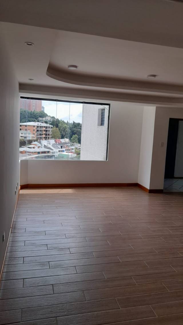 (+1) Apartamento Edificio Donosti, Zona 15 - Miniatura 6