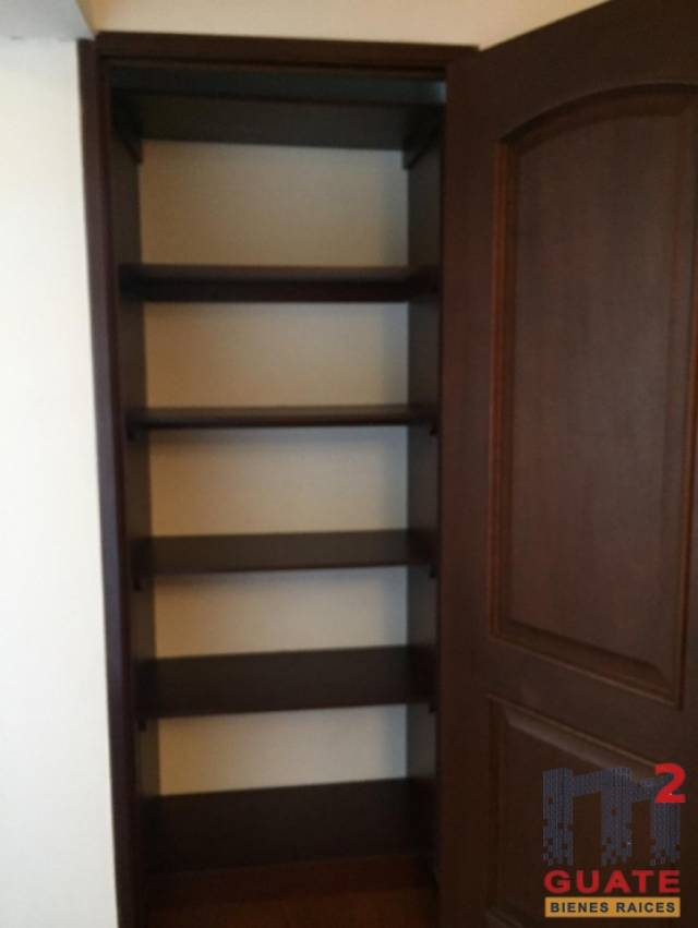Apartamento de 153 m2 de construcción en Renta, Zona 14 - Miniatura 3
