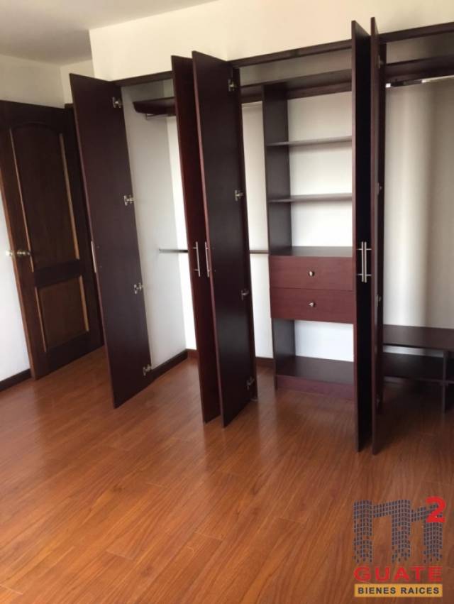 Apartamento de 153 m2 de construcción en Renta, Zona 14 - Miniatura 9