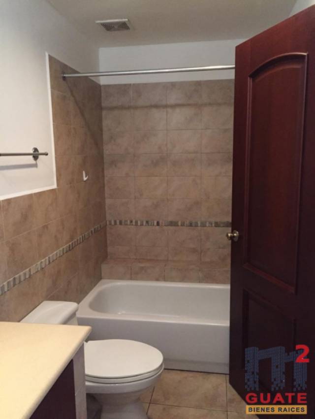 Apartamento de 153 m2 de construcción en Renta, Zona 14 - Miniatura 12