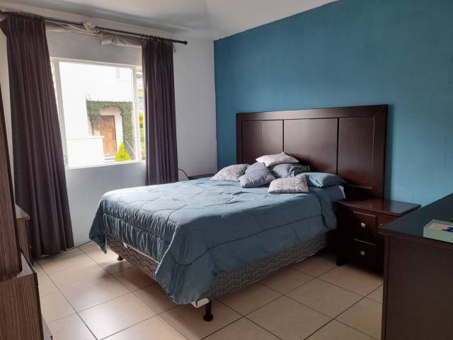 (+1) Casa Bosques de San Marino, Zona 8, Mixco - Miniatura 6
