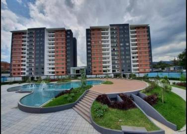(+1) Apartamento Edificio Segheria, Zona 14 - Image 1