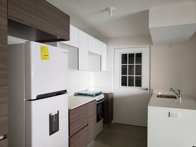Apartamento en Renta con línea blanca en Parque 11 - Image 3
