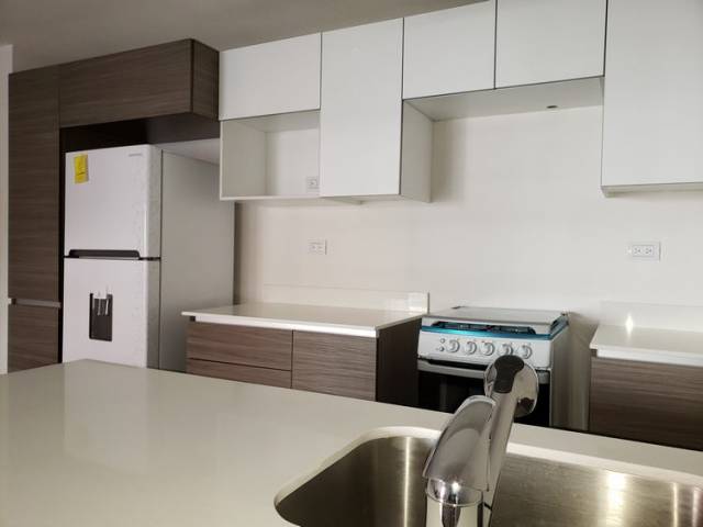 Apartamento en Renta con línea blanca en Parque 11 - Image 5