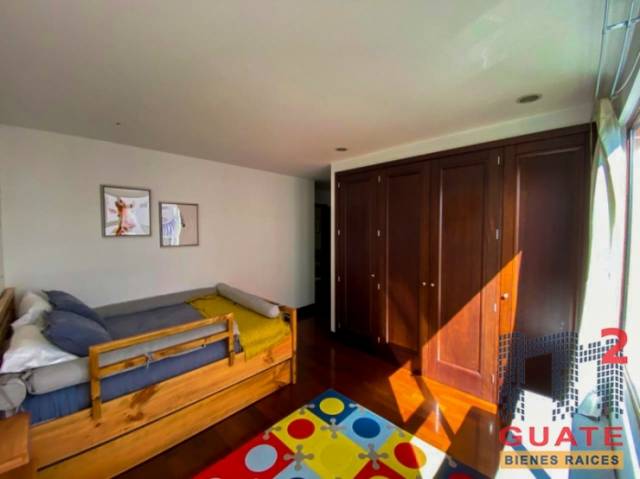 Apartamento de 200 m2 de construcción en Renta, Zona 14 - Image 5
