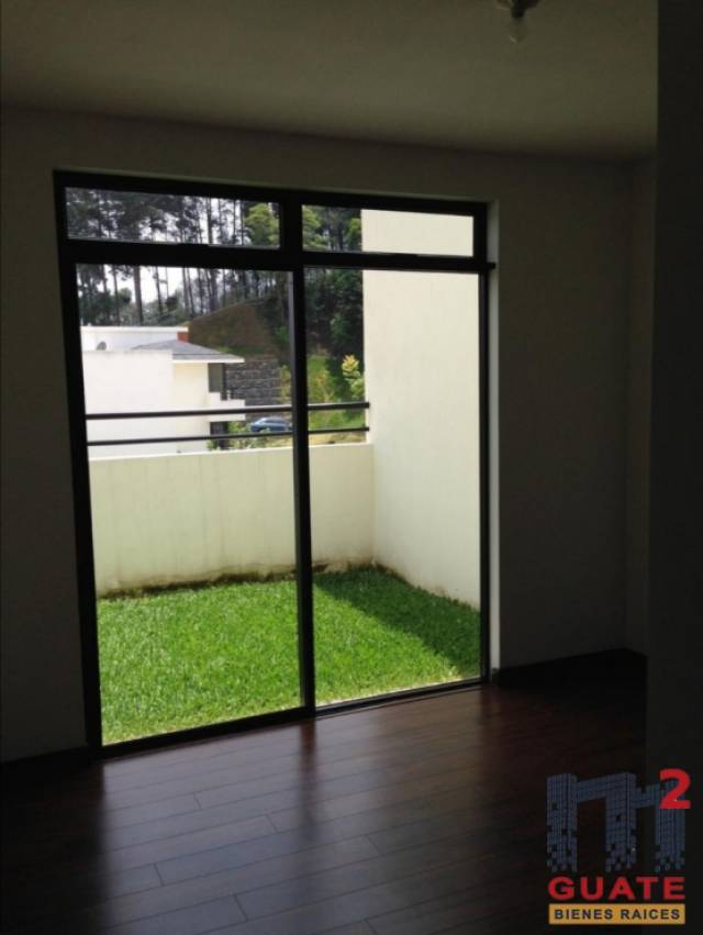 Casa de 200 m2 de construcción en Venta, Fraijanes - Miniatura 9