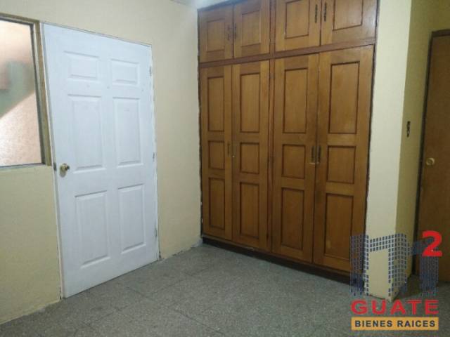 Casa de 267 m2 de construcción, en Venta, Zona 02 - Miniatura 6