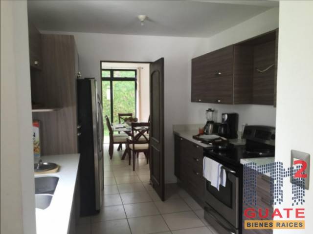 Casa de 200 m2 de construcción en Venta, Fraijanes - Miniatura 4