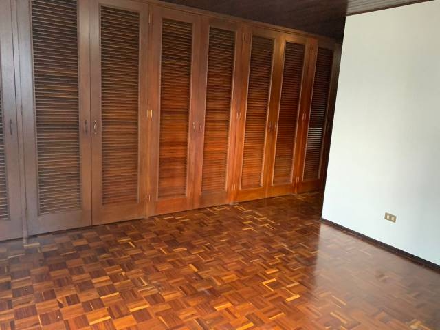 (+1) Apartamento Santa Clara, Zona 10 - Image 4