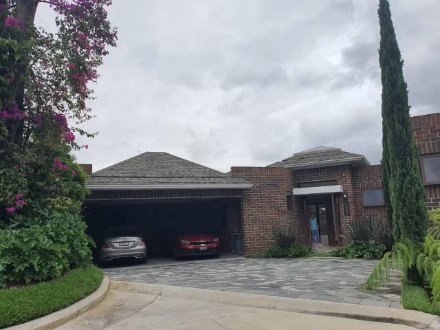 (+1) Casa Siena San Isidro, Zona 16 - Image 2