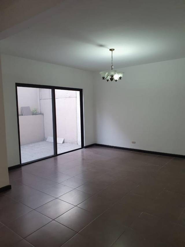 (+1) Casa Cumbres de San Gaspar, Zona 16 - Miniatura 2
