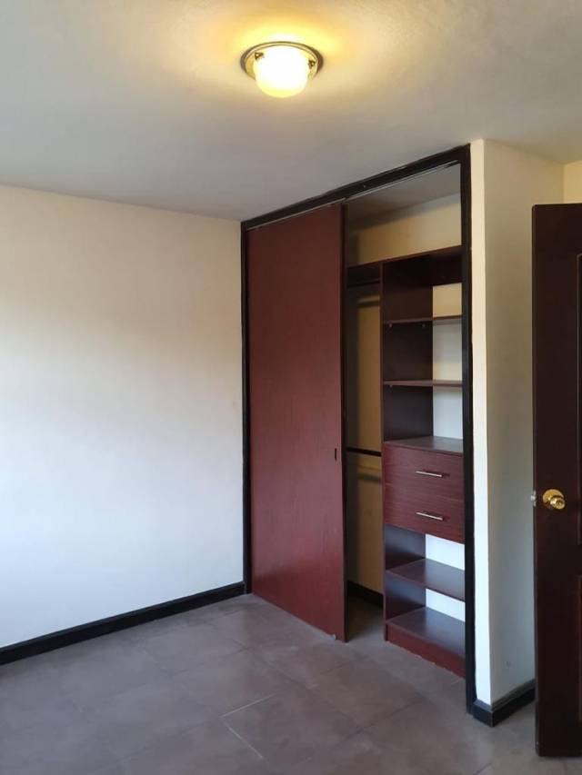(+1) Casa Cumbres de San Gaspar, Zona 16 - Miniatura 5