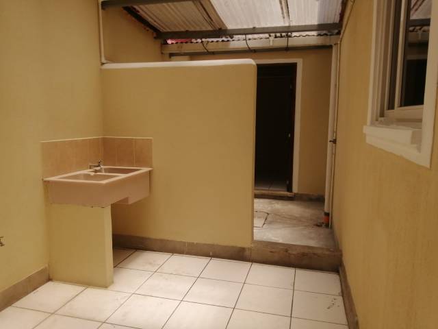(+1) Casa Cascadas de la Montaña, Zona 16 - Miniatura 7