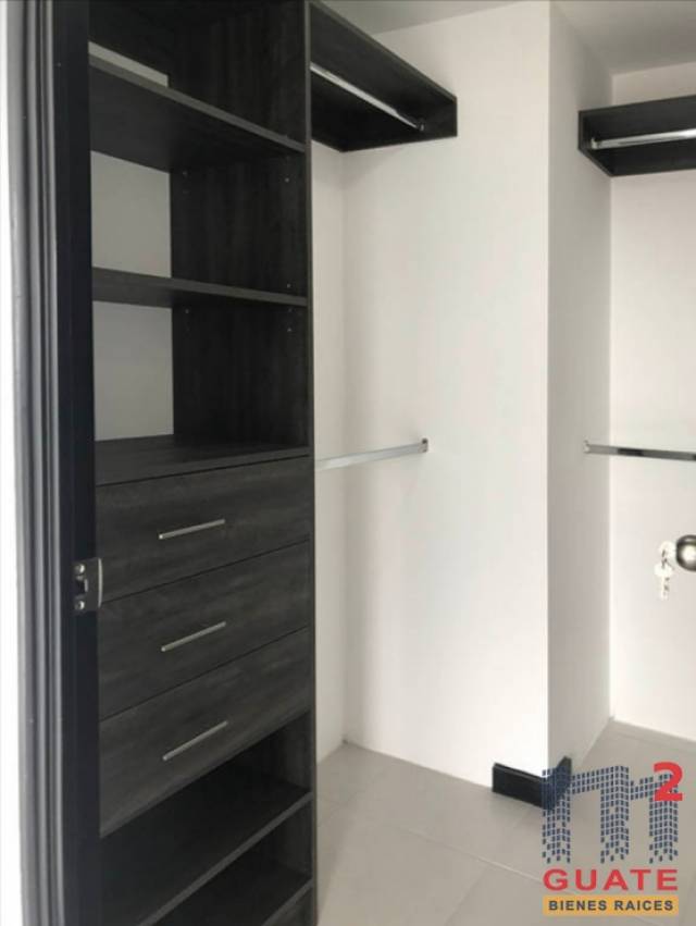 Apartamento de 80.09 m2 de construcción en Venta, Zona 07 - Image 2