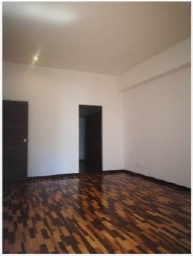 (+1) Apartamento Edificio Torre Quattro, Zona 14 - Miniatura 3