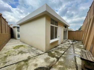 CityMax Antigua vende casa con financiamiento en Santiago Sacatepéquez - Image 1