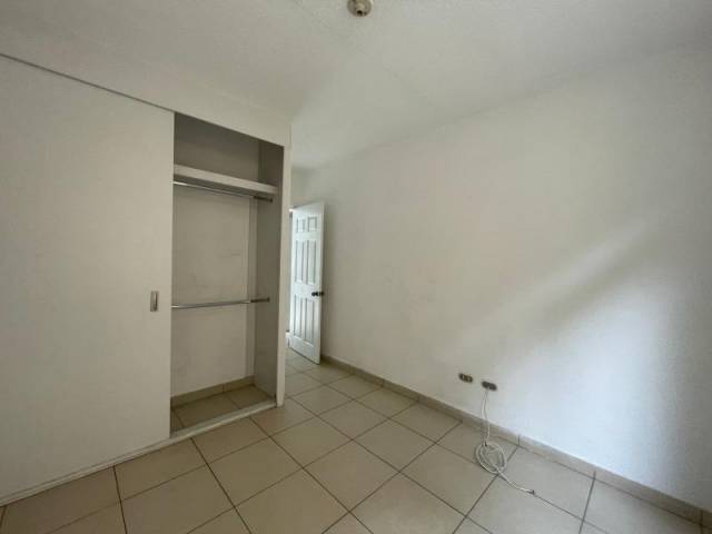 CityMax Antigua vende casa con financiamiento en Santiago Sacatepéquez - Image 5