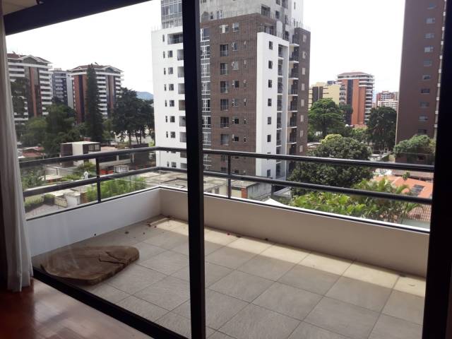 (+1) Apartamento Edificio Exedra, Zona 14 - Miniatura 4