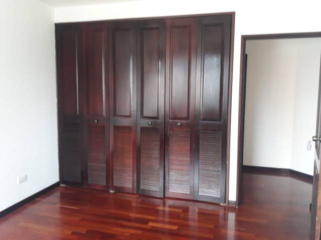 (+1) Apartamento Edificio Exedra, Zona 14 - Miniatura 5