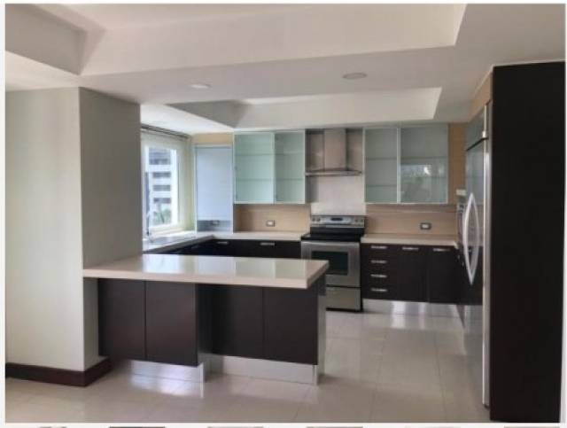 (+1) Apartamento Edificio Vista Real, Zona 14 - Image 3