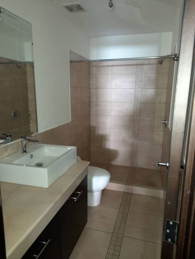 (+1) Apartamento Attica II, Zona 14 - Miniatura 7