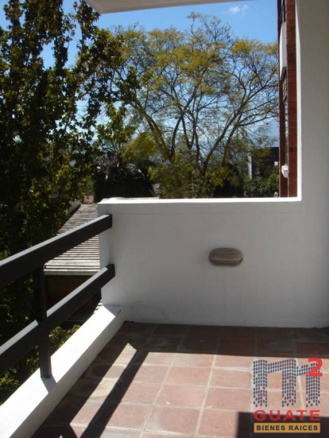 Apartamento de 240 m2 de construcción en Renta, Zona 13 - Miniatura 7