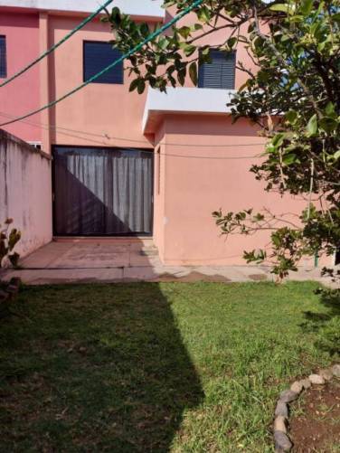 CityMax Antigua vende casa en residencial de San Lucas - Image 1