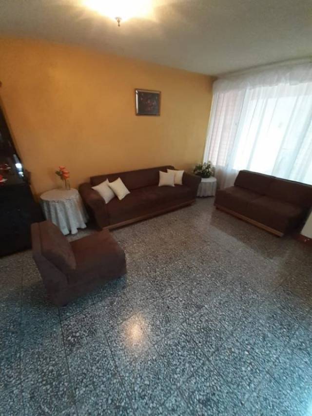 CityMax Antigua vende casa en residencial de San Lucas - Image 4