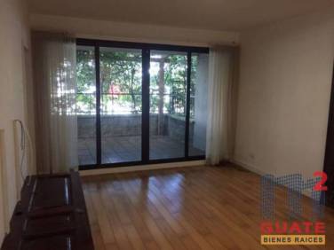 Casa de 255 m2 de construcción en Venta, Muxbal