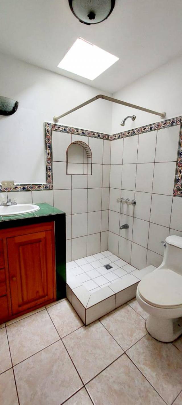 CityMax renta casa en Antigua Guatemala - Miniatura 8