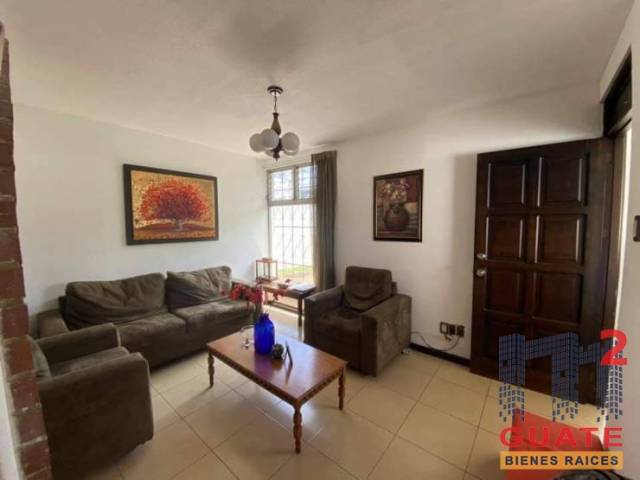 Casa de 110 m2 de construcción en Renta, Zona 15 - Image 2