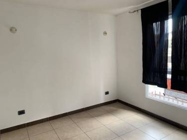 (+1) Apartamento Torre Mariscal, Zona 11 - Image 1