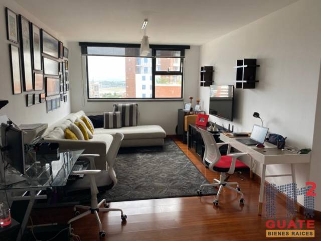 Apartamento de 240 m2 de construcción en Venta, Zona 14 - Image 3