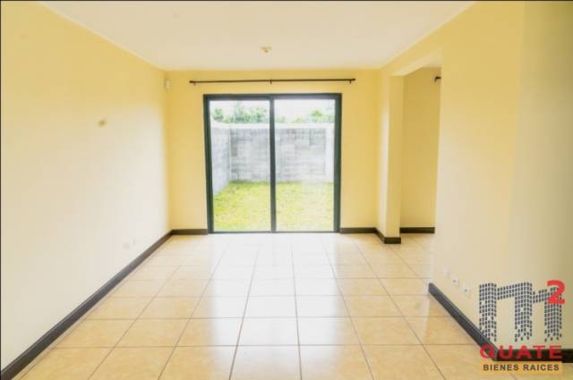 Casa de 147.3 m2 de construcción, en Venta, Zona 16 - Miniatura 8
