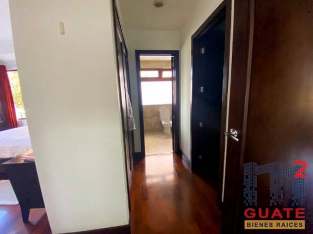 Apartamento de 200 m2 de construcción en Renta, Zona 14 - Miniatura 5