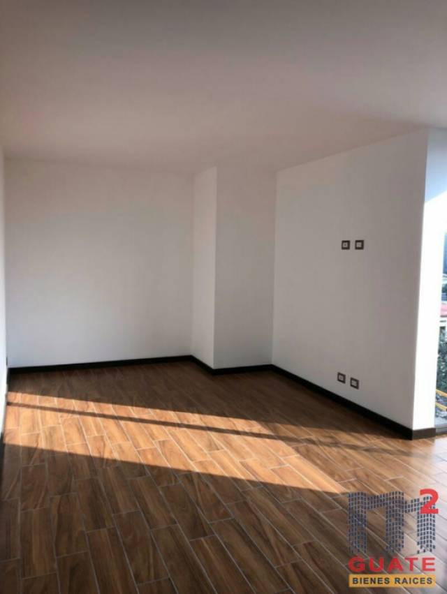 Apartamento de 115 m2 de construcción en Venta, Zona 15 - Miniatura 6