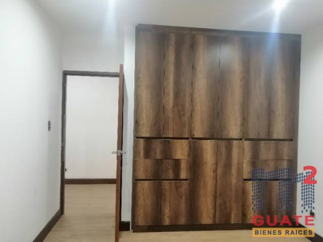 Apartamento de 217 m2 de construcción en Renta, Zona 10 - Miniatura 7