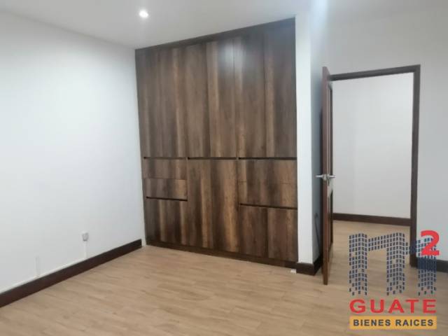 Apartamento de 217 m2 de construcción en Renta, Zona 10 - Miniatura 9