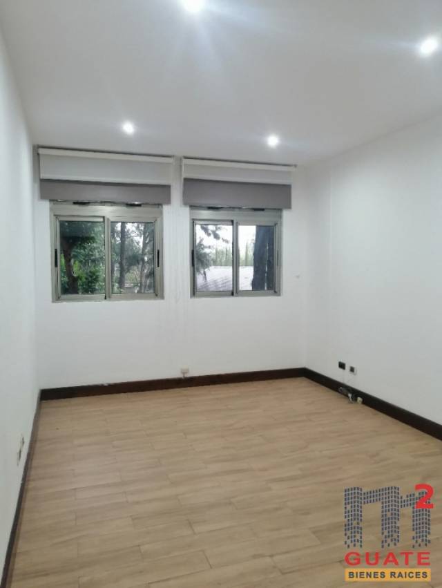 Apartamento de 217 m2 de construcción en Renta, Zona 10 - Miniatura 11