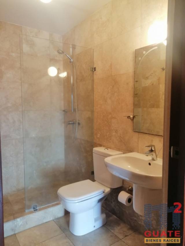 Apartamento de 120 m2 de construcción en Renta, Zona 15 - Miniatura 13